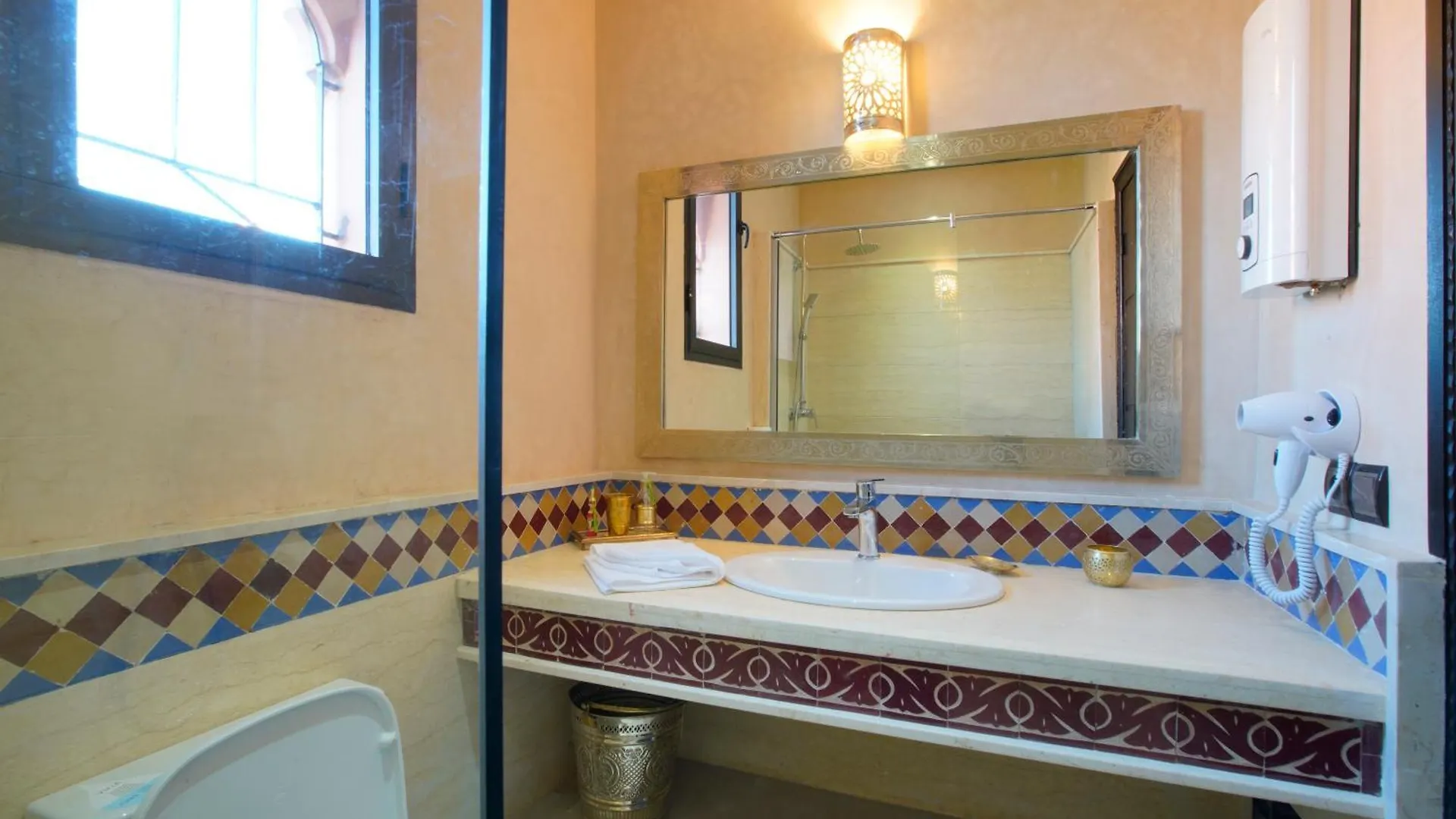Villa Akadia Luxurious With Private Swimming Pool 马拉喀什