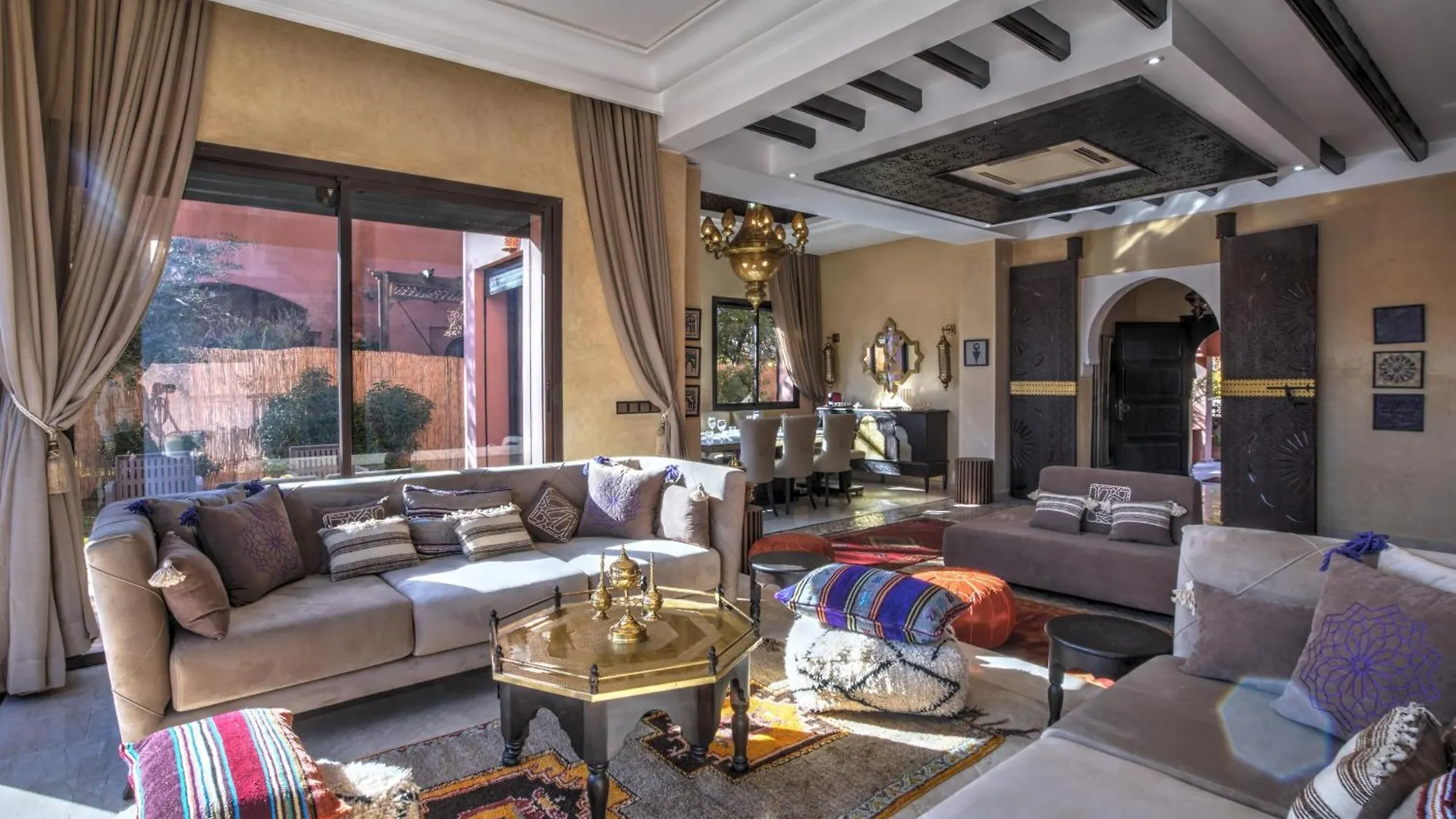 Villa Akadia Luxurious With Private Swimming Pool 马拉喀什