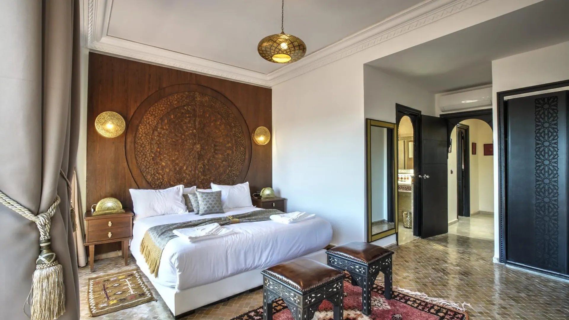 Villa Akadia Luxurious With Private Swimming Pool 马拉喀什
